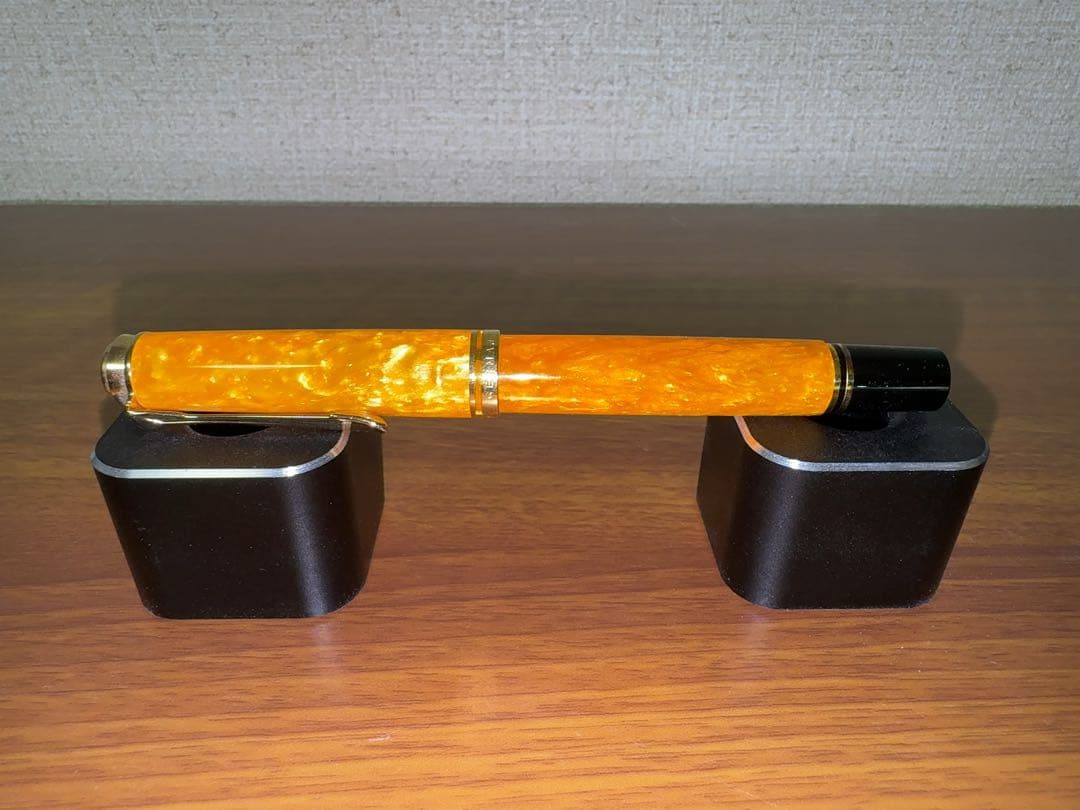 PELIKAN ペリカン スーベレーンM600 ヴァイブラントオレンジ F