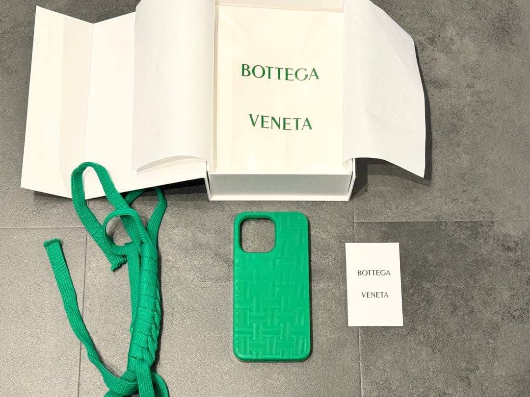 BOTTEGA VENETA iPhone15 ProMax用ラバーケース