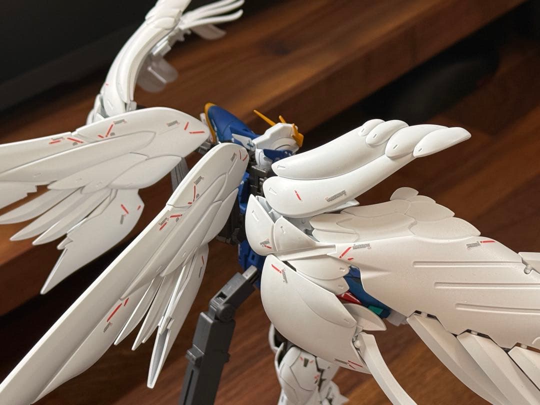 は*ま様 MG ウイングガンダムゼロEW Ver.Ka 1/100 全塗装 改修