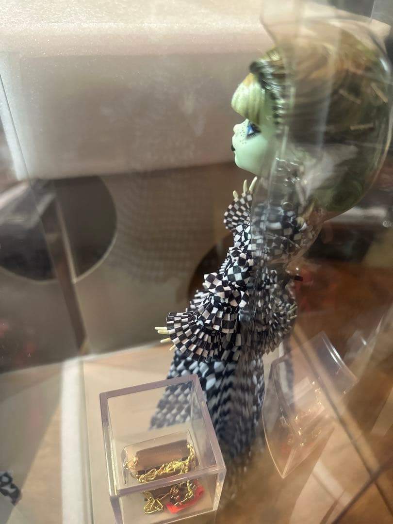 SF・ファンタジー・ホラー Off-White x Monster High Harmonie Ghoul