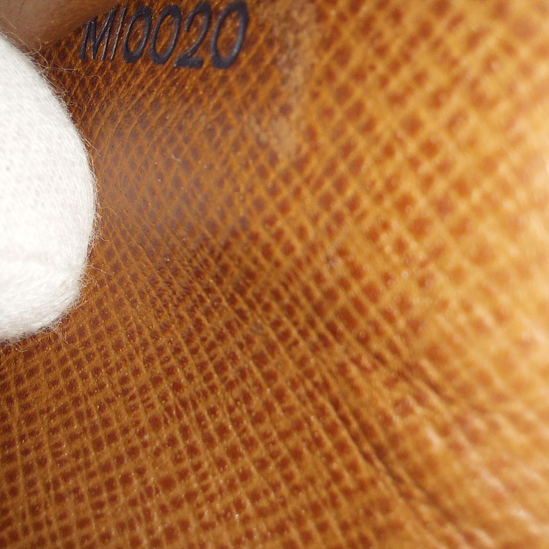 Louis Vuittonルイヴィトン モノグラム コンパクトジップ 二つ折財布