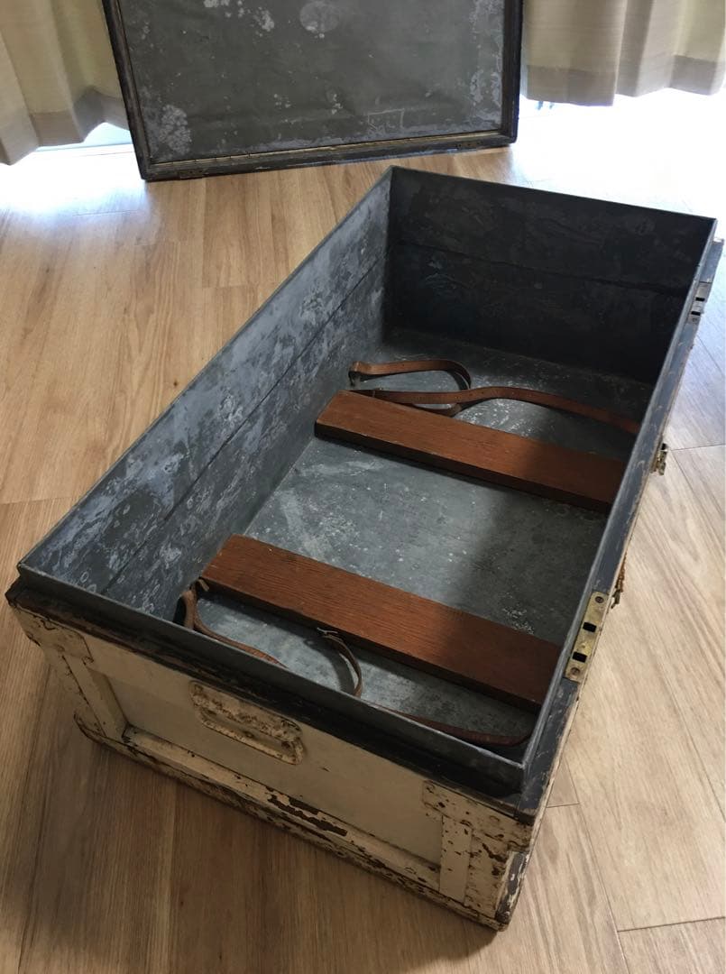 イギリス直輸入アンティーク　ブランケットボックス