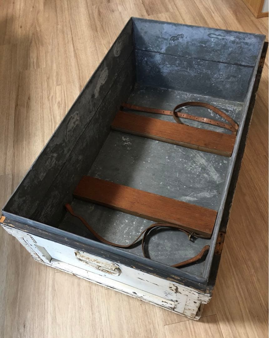 イギリス直輸入アンティーク　ブランケットボックス