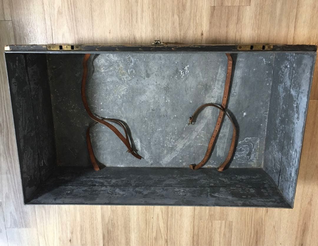 イギリス直輸入アンティーク　ブランケットボックス