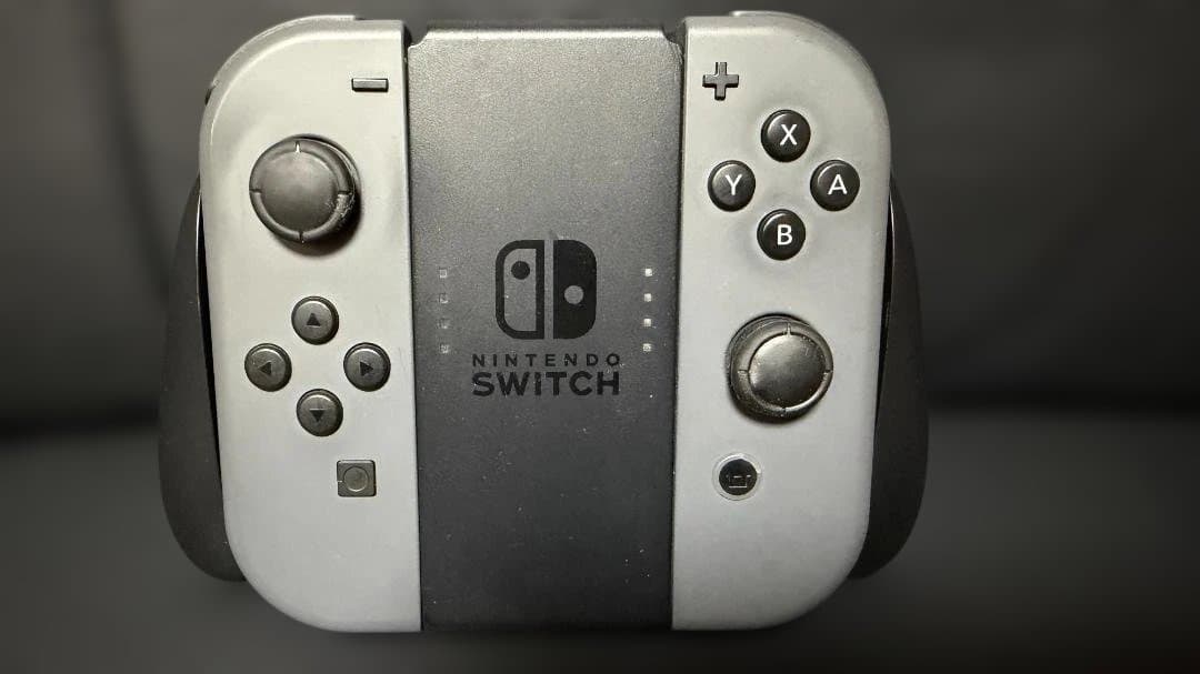 ニンテンドースイッチ1本体　スマブラ、プロコン付