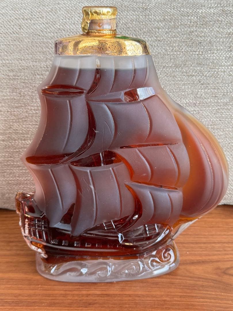 Galleon Extra ブランデー 船型ボトル　700ml