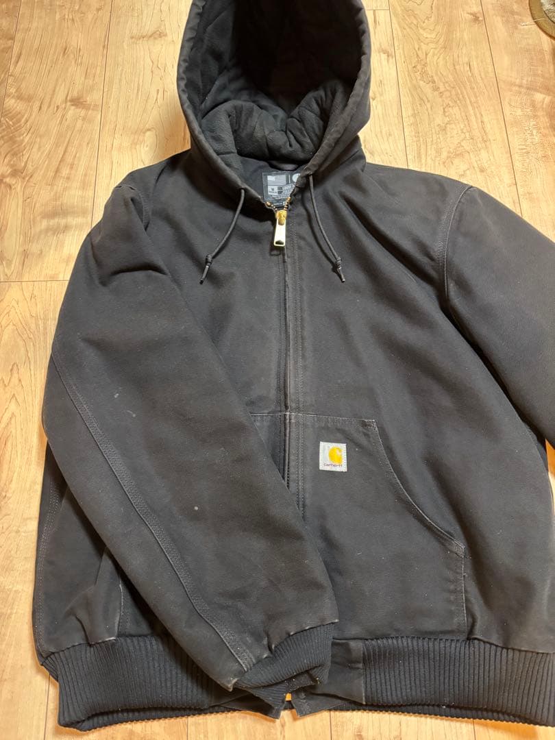 carhartt アクティブジャケット