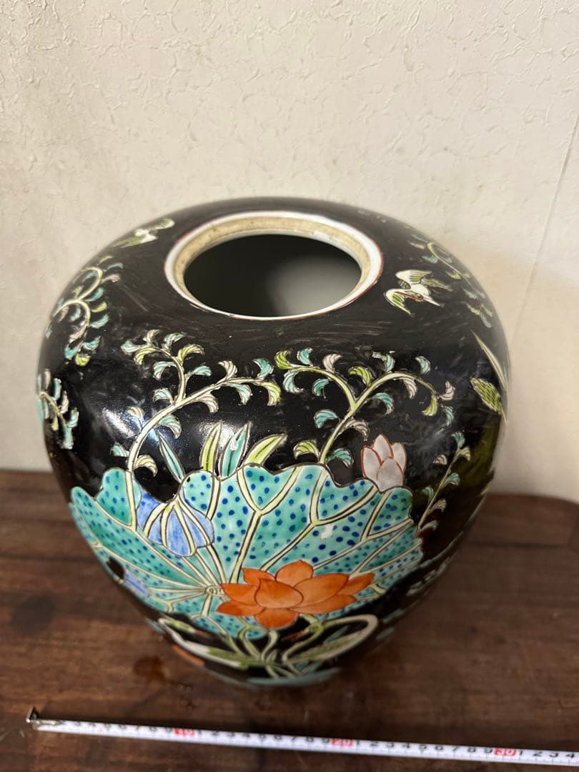 中国　五彩　粉彩　染付　壺　蓮鴨図　古美術　アンティーク　時代物