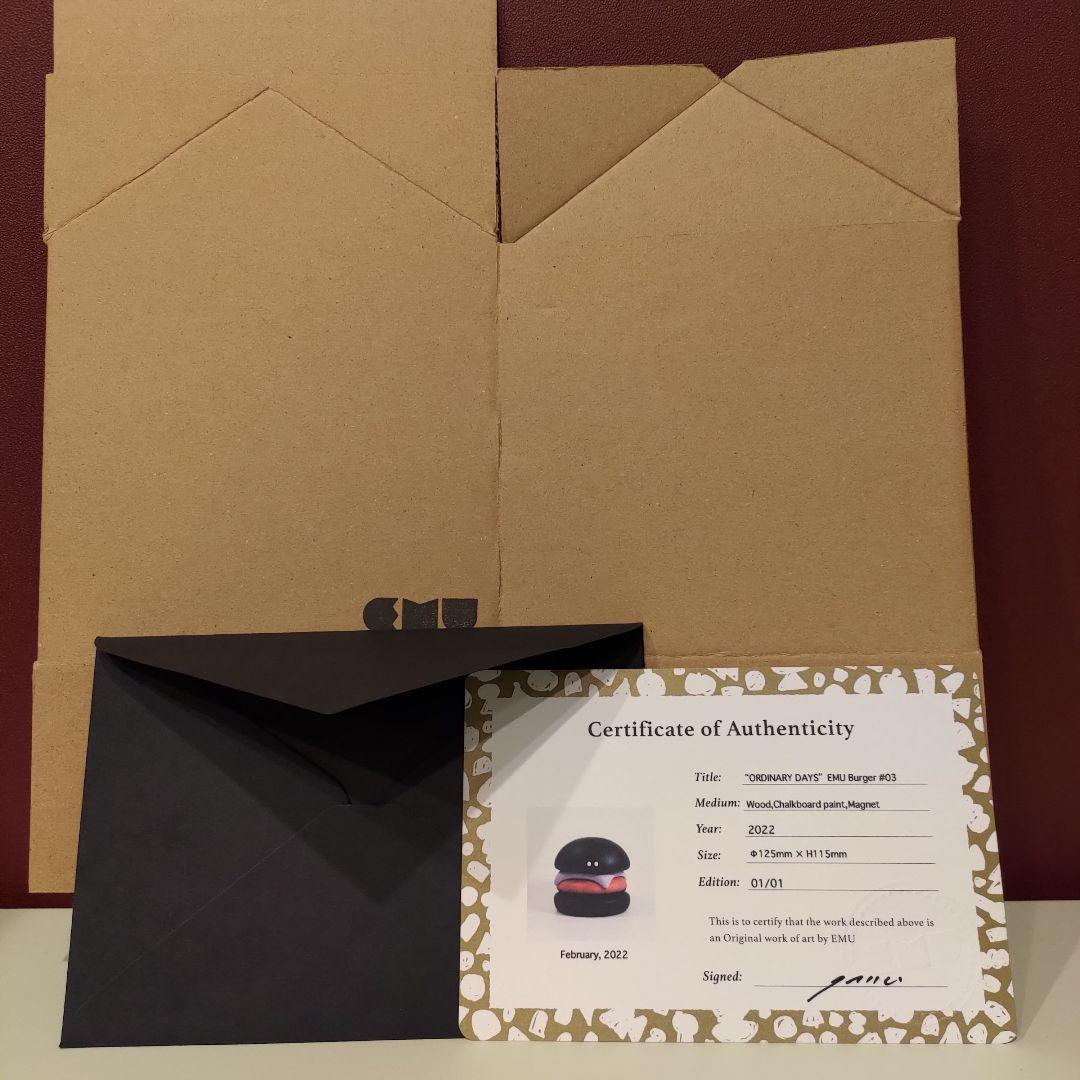 EMU Burger ♯03　　emu_bb 黒板こけし 万博