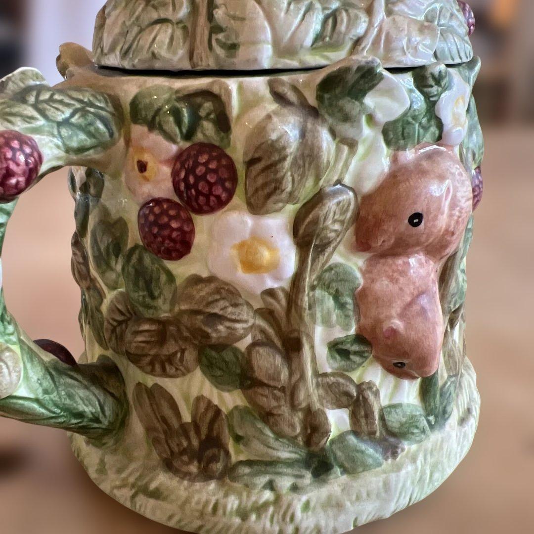 英国ヴィンテージヴィレッジコレクターズティーポット