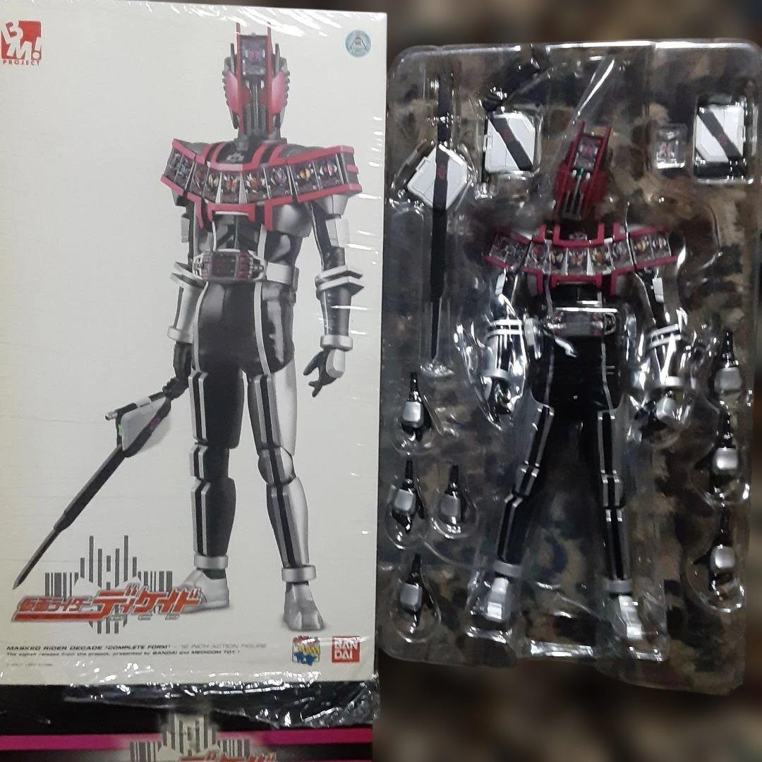 仮面ライダーディケイド　メディコム　RAH コンプリートフォーム