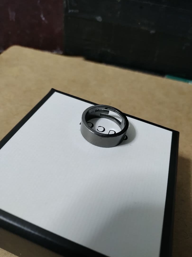 良好品 GUCCI グッチ シルバー925ブラックGリング 25号 高級感あり