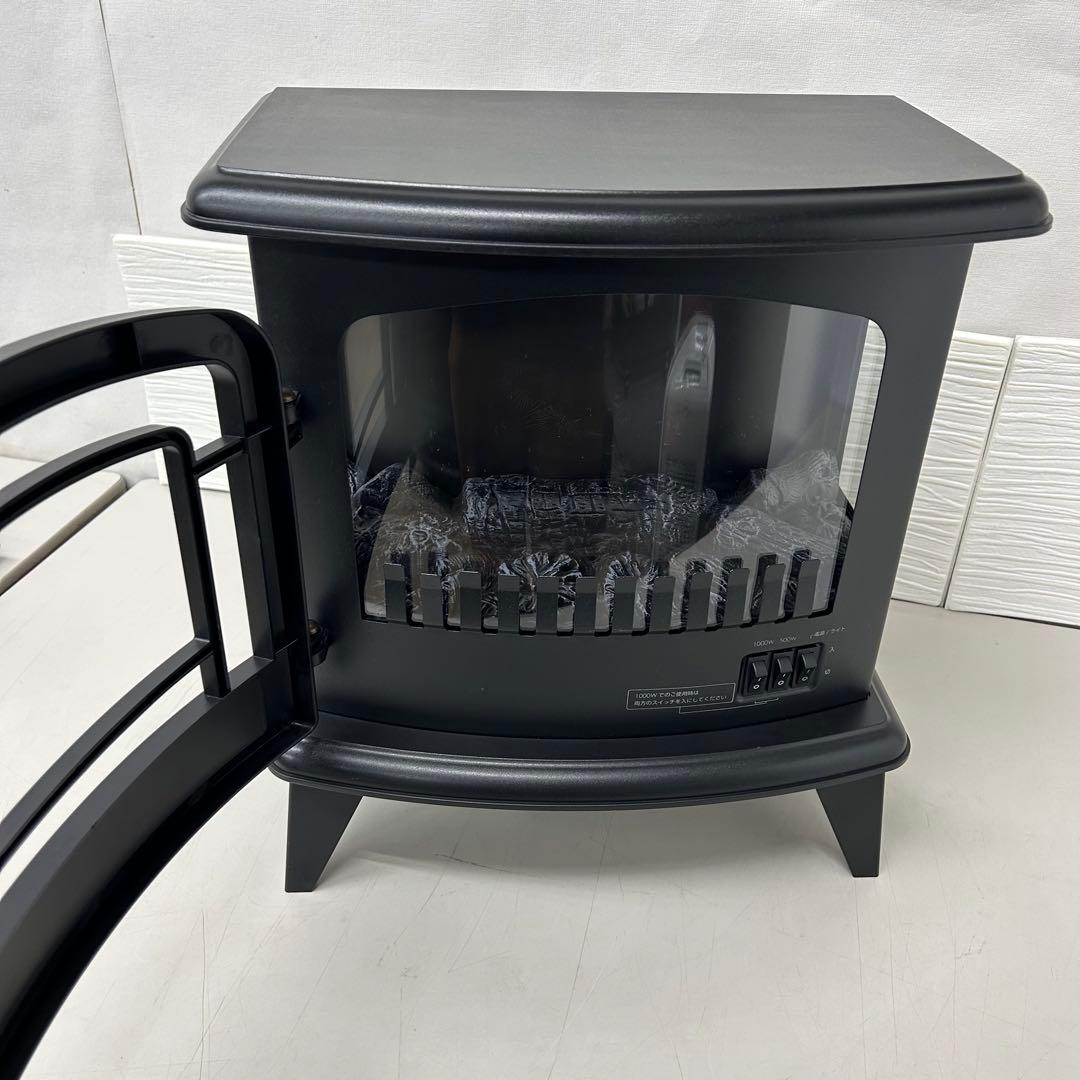 2021年製　ニトリ　暖炉型ファンヒーター　BLT−999B−8-BK