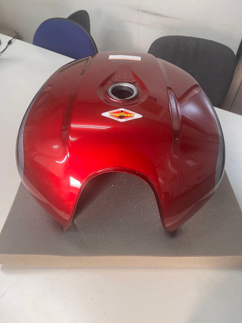 CB1100 EX タンク17ℓ　サイドカバー　セット