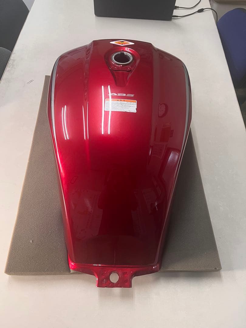 CB1100 EX タンク17ℓ　サイドカバー　セット