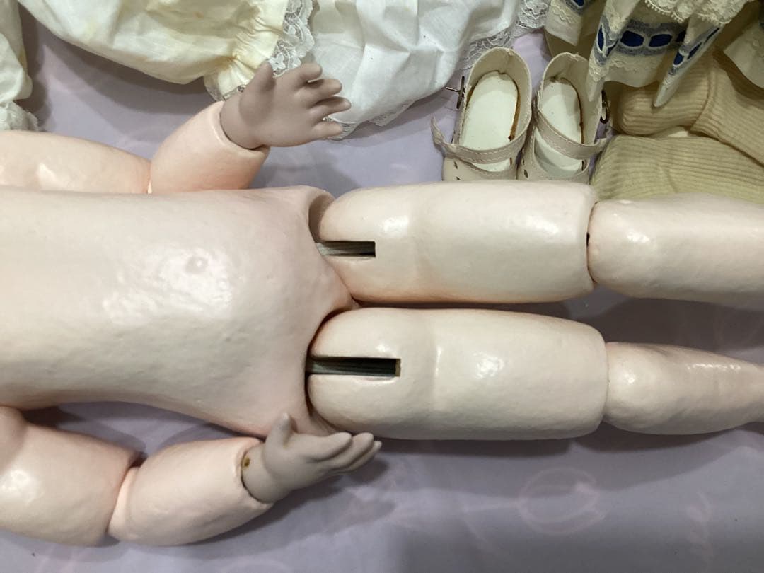 ビスクドール　スタイナー　アンティークドール　ヴァイオレットアイ　 青白ドレス