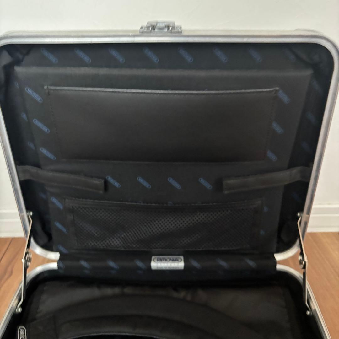 3連休限定値引き！RIMOWA リモワ 90908 アタッシュケース