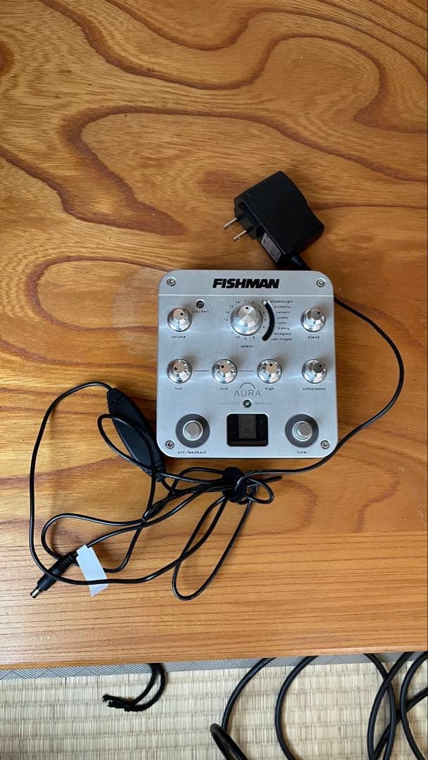 FISHMAN AURA アコースティックエフェクター