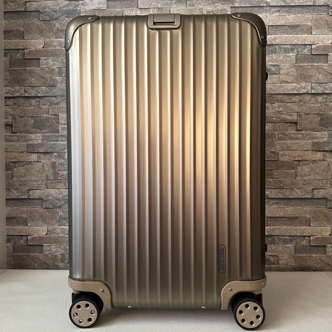 リモワ スーツケース トパーズ プレミアム シャンパンゴールド 63L