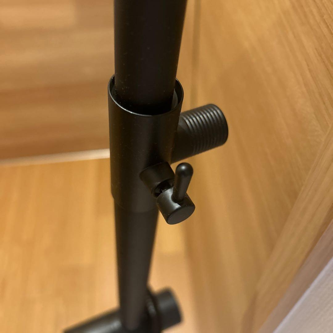 ブラック円形シャワーヘッド