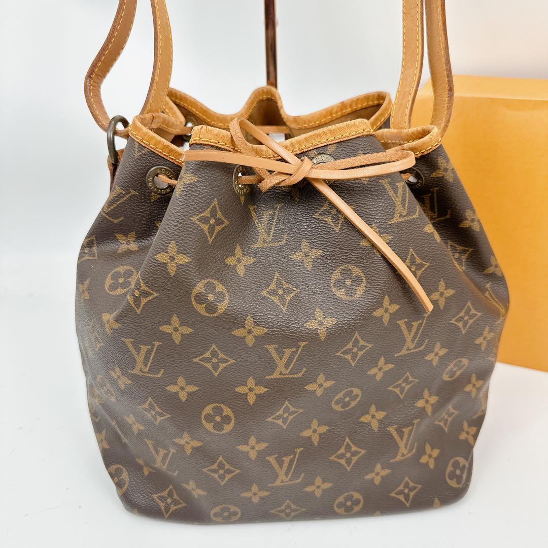 ルイヴィトン　モノグラム　プチノエ　巾着　ショルダーバッグ