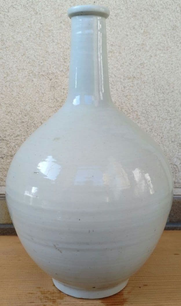 古伊万里の白磁の大徳利 江戸後期～幕末