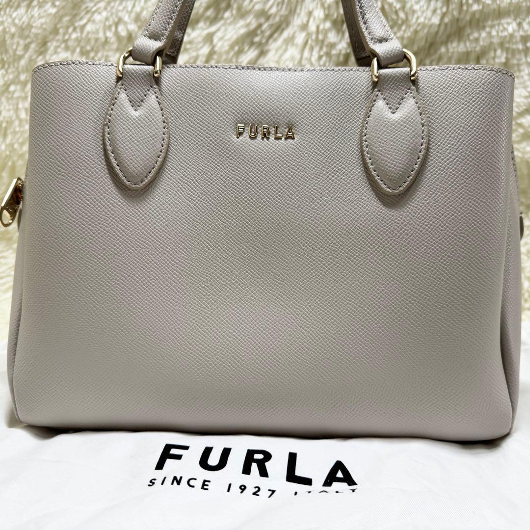 ✨保存袋付き✨フルラ 現行 ヴィットリア 2wayショルダーバッグ ベージュ