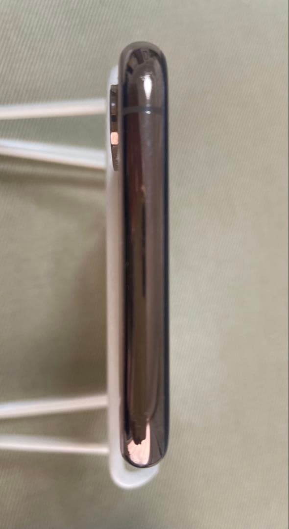 Apple iPhone XS 64GB ゴールド 本体　中古