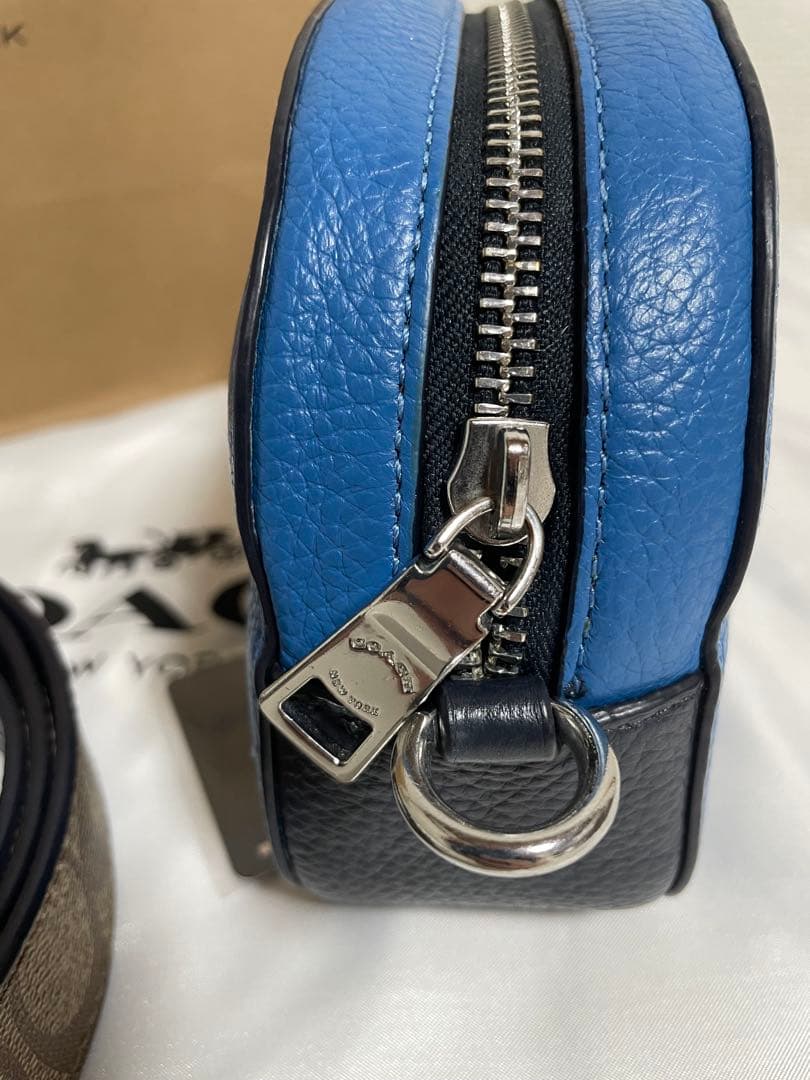 り*ご様 [美品] ❤️COACH❤️SNOOPY ピーナッツキャラクター ショ