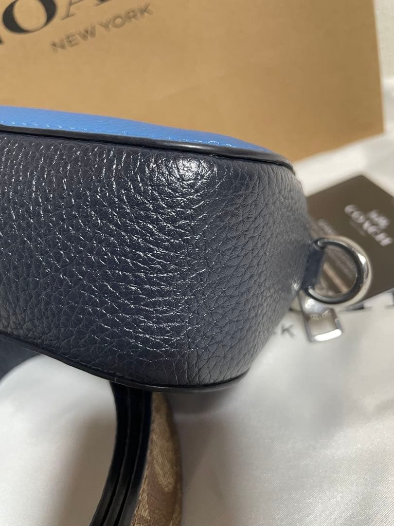 り*ご様 [美品] ❤️COACH❤️SNOOPY ピーナッツキャラクター ショ