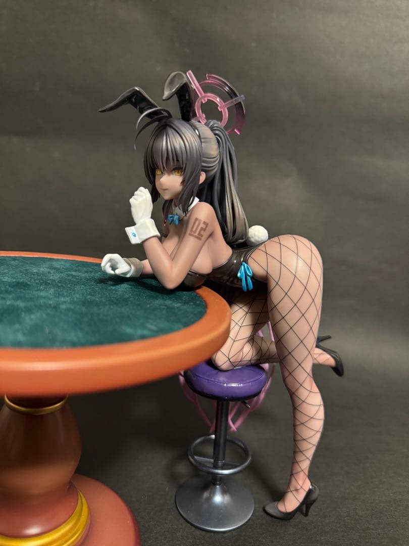 ブルーアーカイブ　角楯カリン(バニーガール) Game Playing Ver.