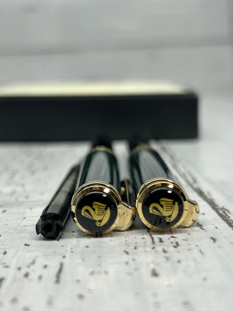 Pelikan【ボールペン＆シャープペンシルセット】ケース付き
