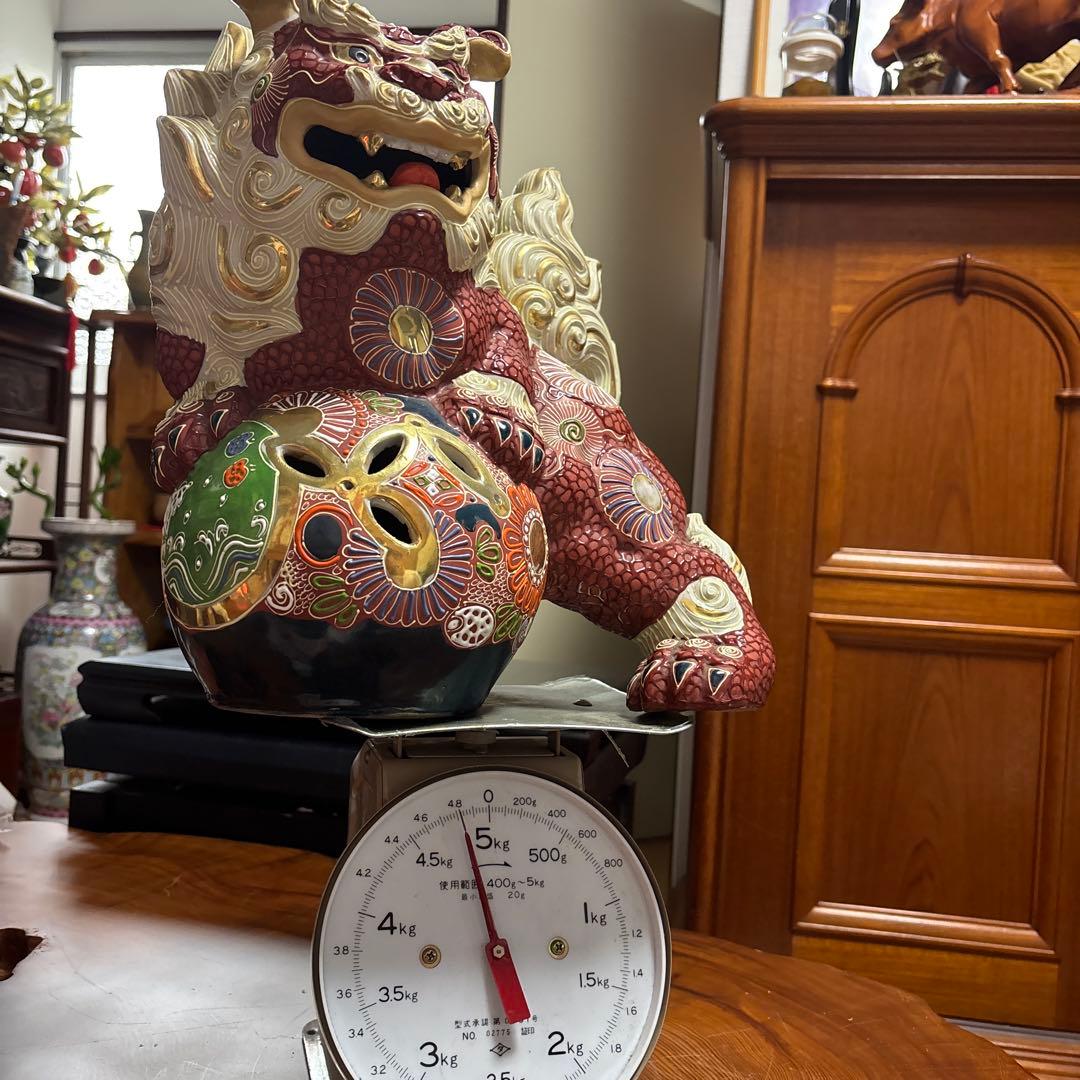 九谷焼　玉乗り獅子　大きめ　魔除け　台無し