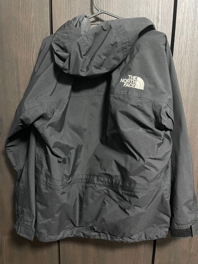 【希少】ザノースフェイス　マウンテンライトジャケット　黒　刺繍　np11834