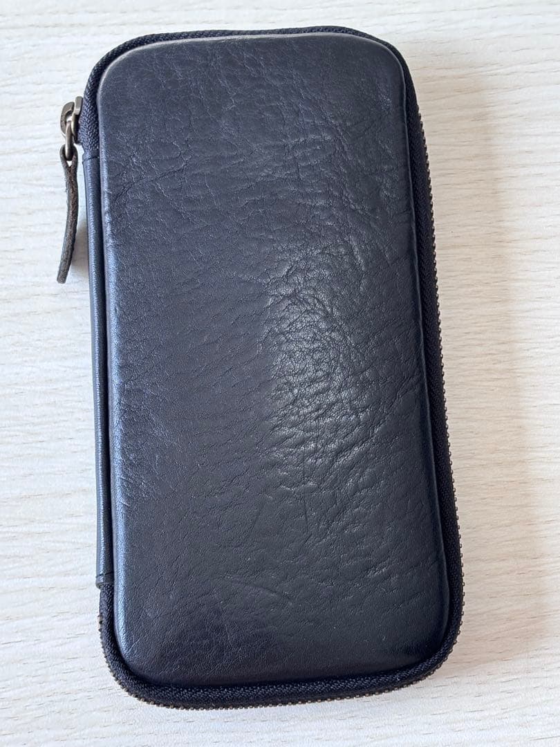 &Liebe ジップペンケース 旧型 廃盤