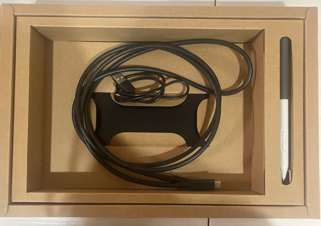 液タブ・ペンタブ Wacom One Pen display 12