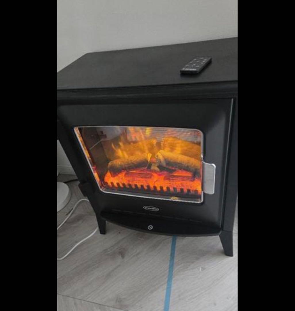 Dimplex Lucia 電気暖炉