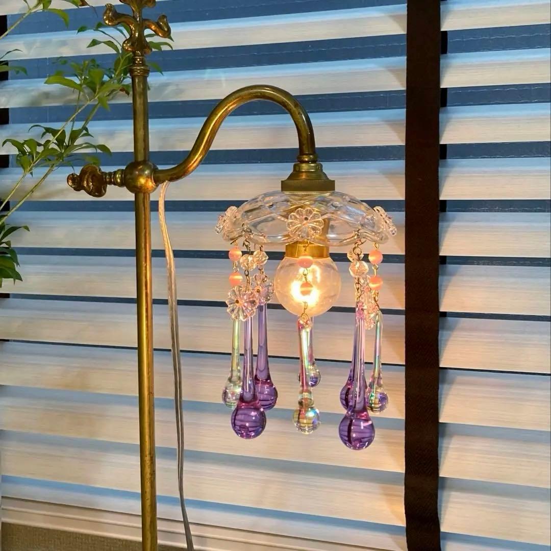 シャンデリア　1920年　フランス（紫と虹）アンティーク　オパールセント