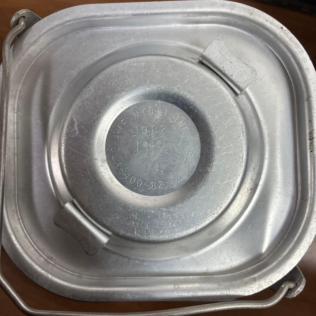 80s 米軍　実物　フードコンテナ ODグリーン 送料無料　①