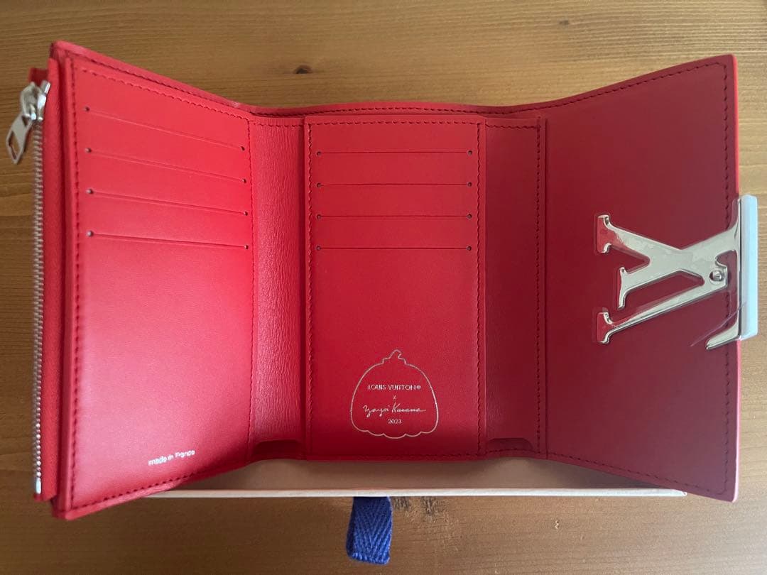 未使用 LV × YK ポルトフォイユ カプシーヌ 草間彌生 ルイヴィトン