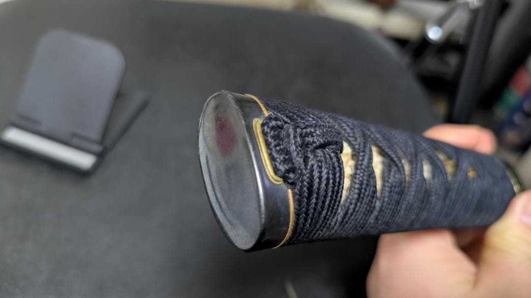 ス*ン様 日本刀、居合刀、脇差、拵え 江戸兎 ウサギ 目貫 の正絹黒色 柄前長１