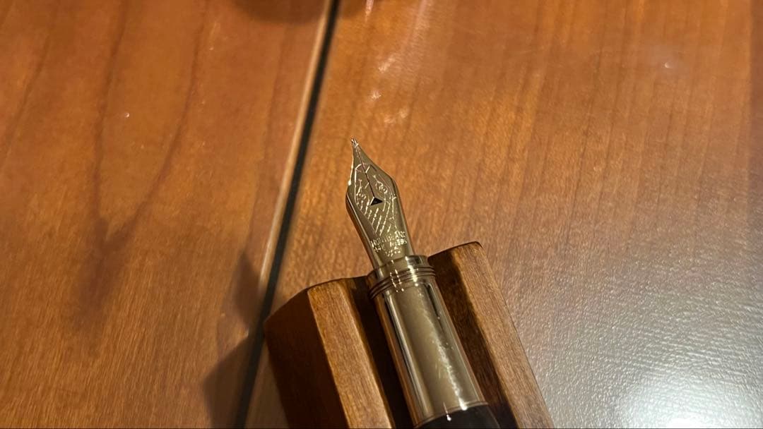 限定 モンブラン 万年筆 ルージュエノワール トロピックブラウン