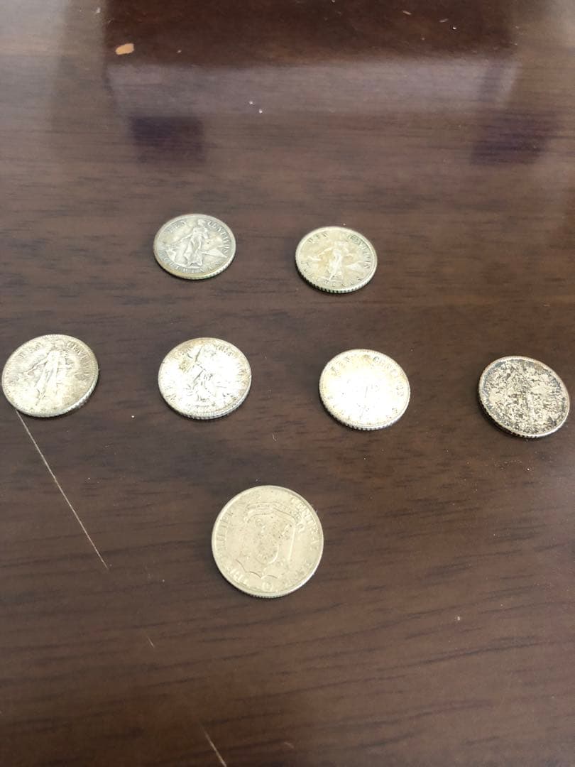 フィリピン10センタボ硬貨　1944年2枚、1945年4枚、1960年1枚、計7