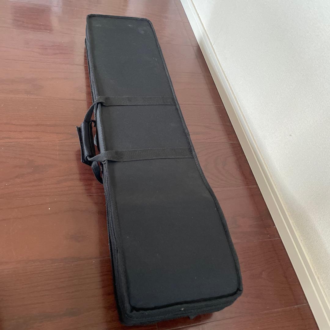 紅*ご様 二胡 木製 蛇皮 赤いケース付き