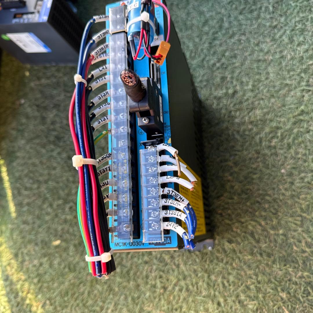 SANYO DENKI Toyoda MC1K-U030V サーボ アンプ