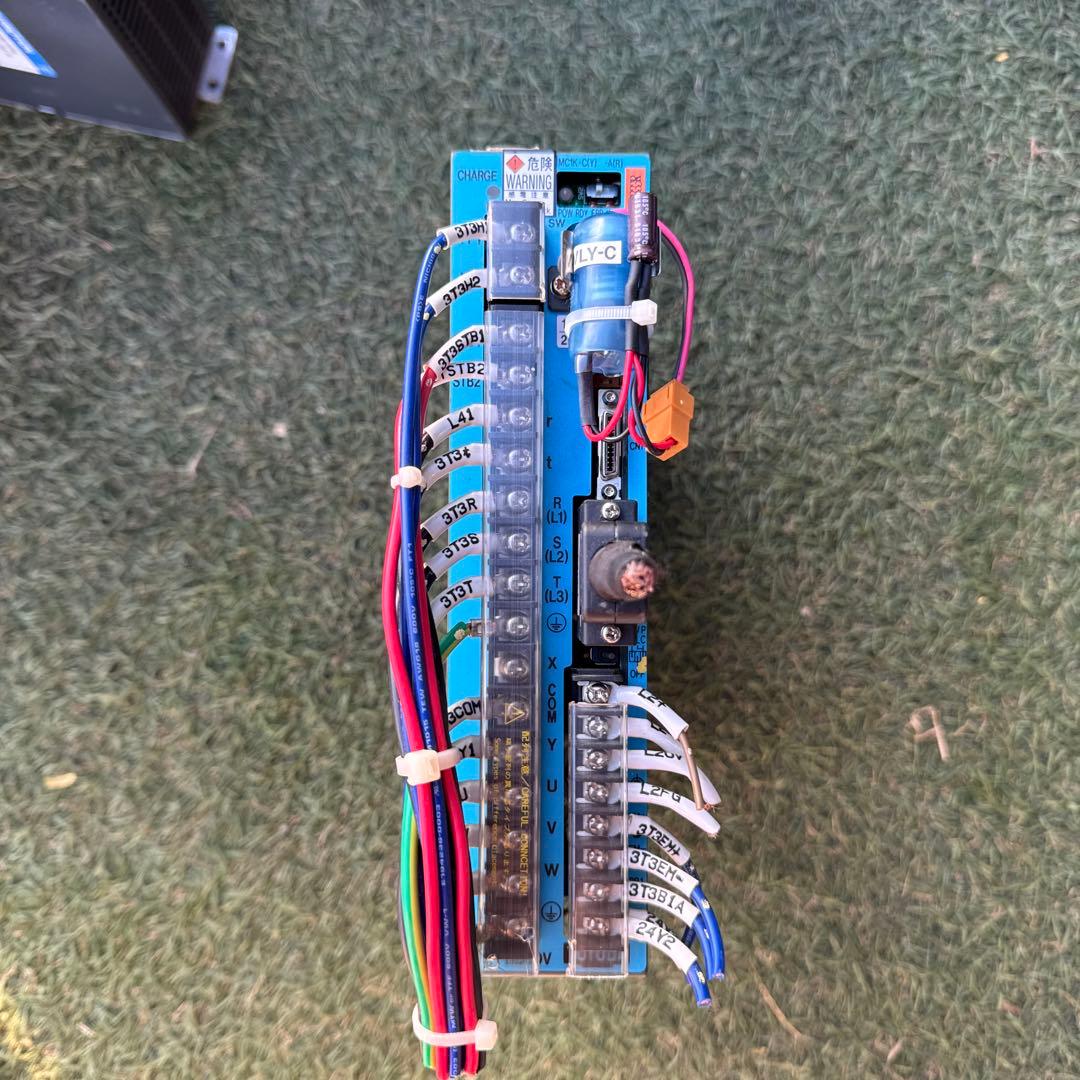 SANYO DENKI Toyoda MC1K-U030V サーボ アンプ