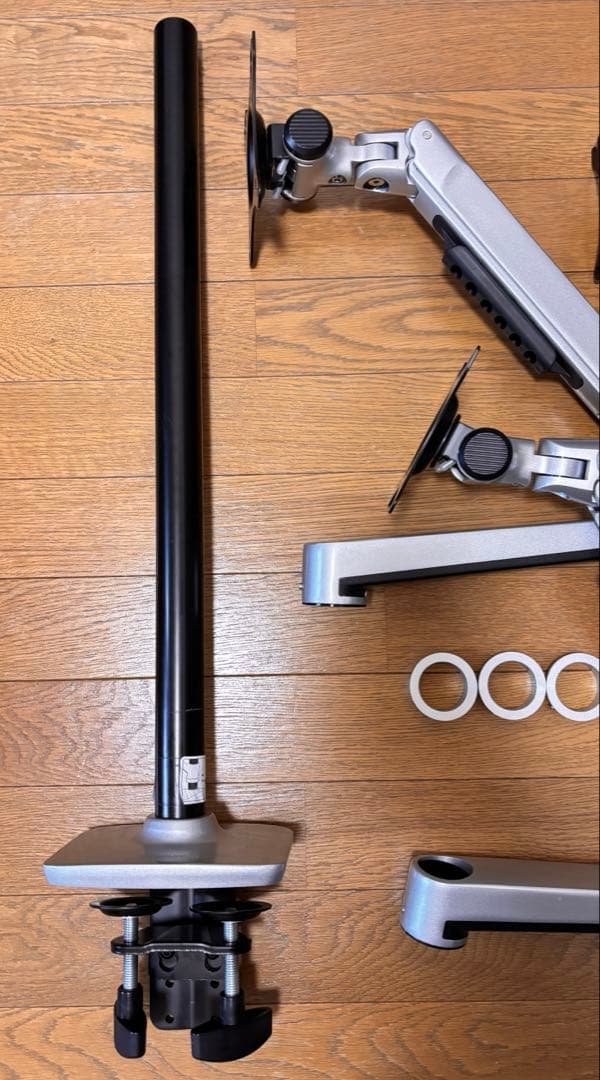 Ergounion(エルゴニオン) E666 トリプルモニターアーム