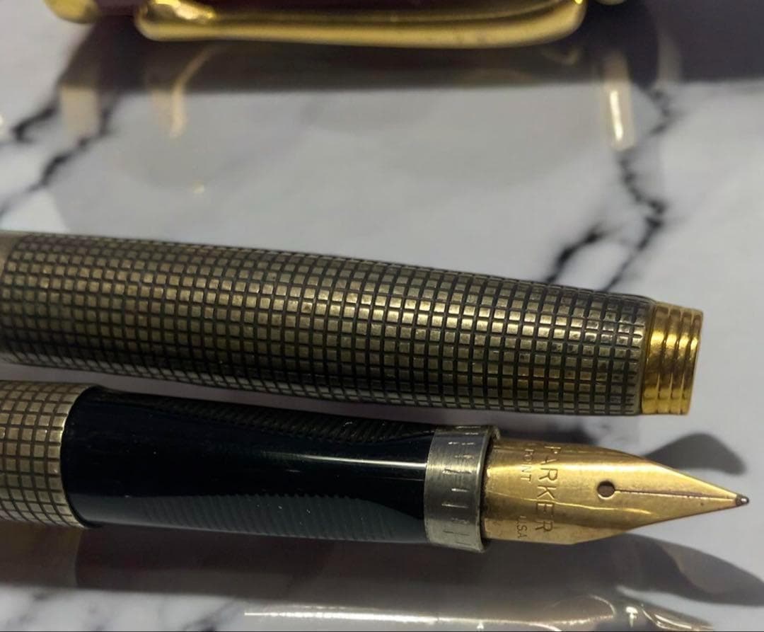 パーカーシズレスターリングシルバーペン先14k万年筆と独製新品万年筆とボールペン