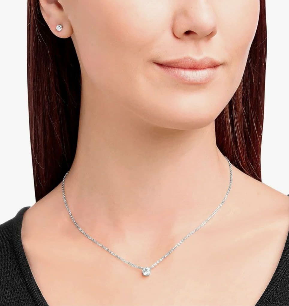 ゆさん専用 SWAROVSKI Attractピアス ネックレス