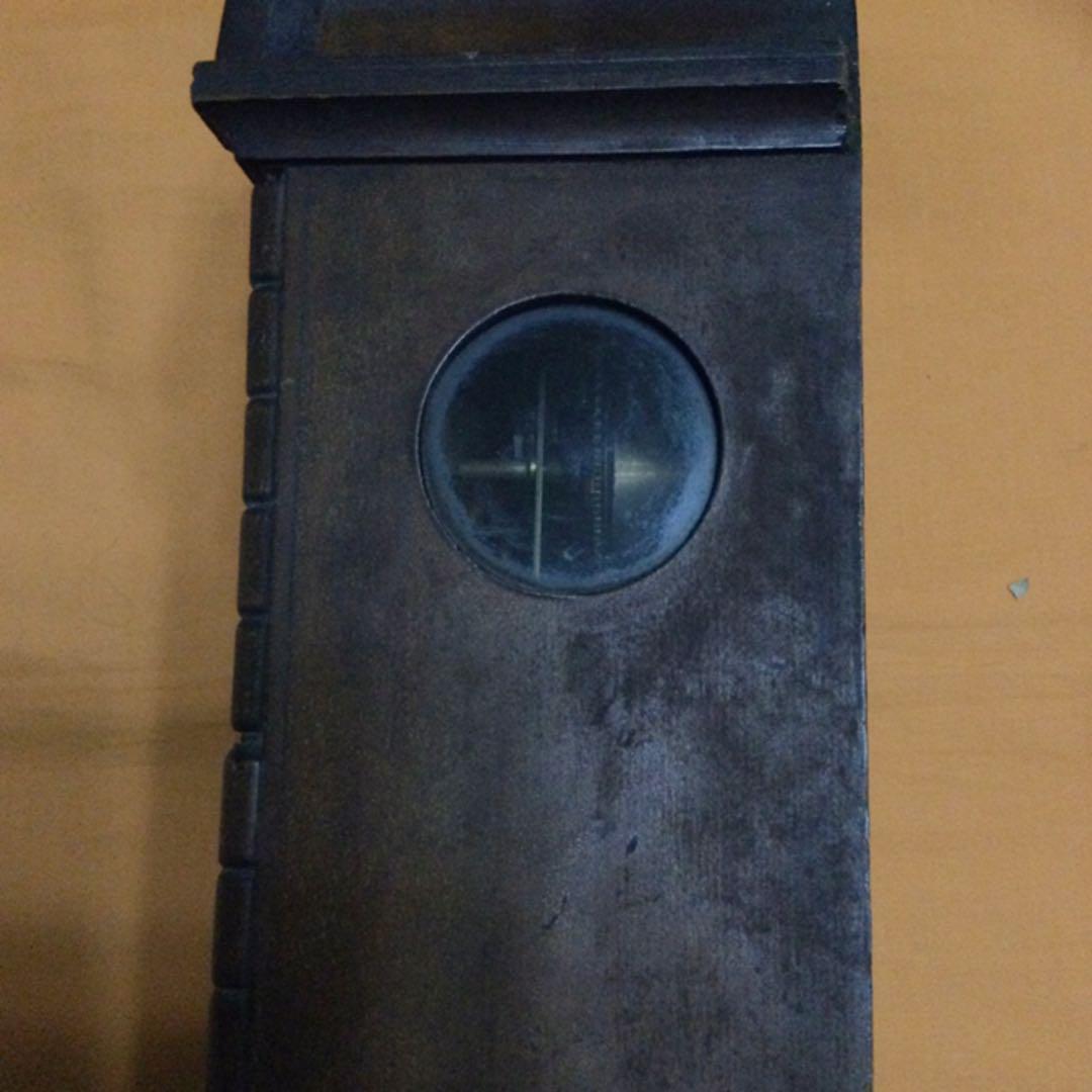 ビンテージ　鶴巻時計店英工舎　小型掛け時計